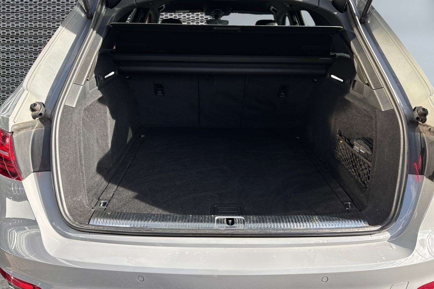 Used Audi RS4 2020 for sale - 76487990: Photo 13