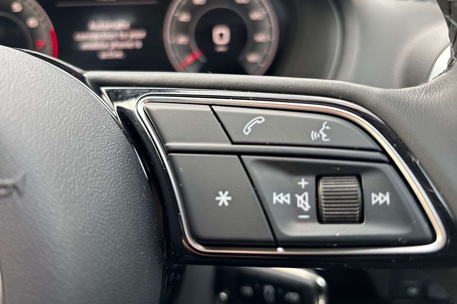 Used Audi Q2 2025 for sale - 77032127: Photo 17