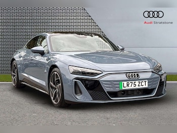 2025 - 370kW 105kWh Quattro 4dr Auto