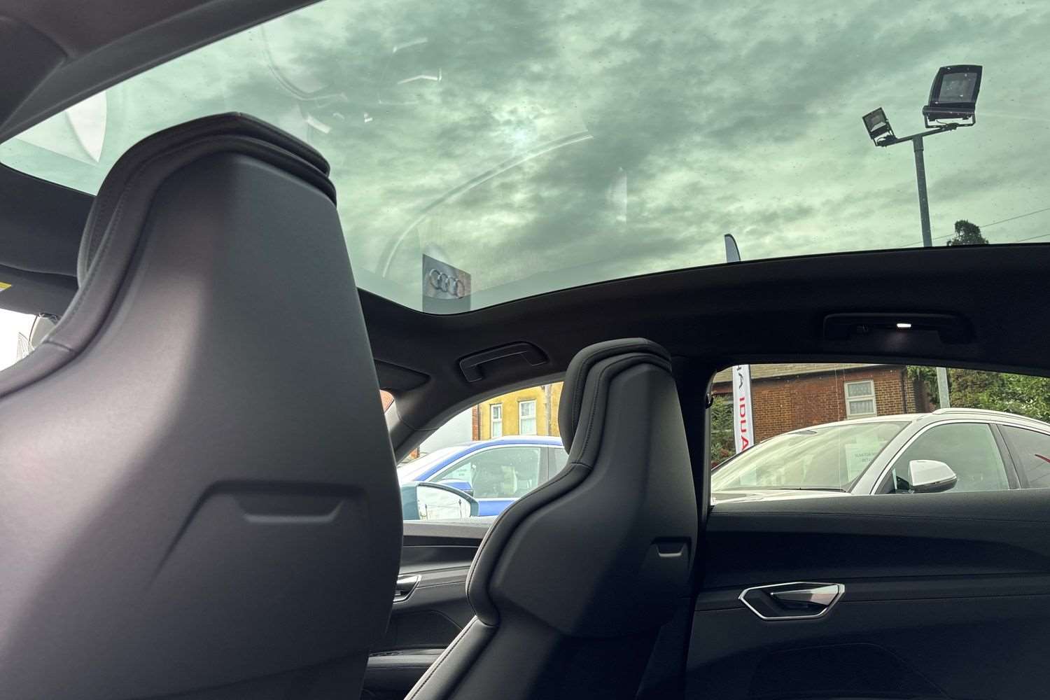 Used Audi e-tron GT 2025 for sale - 76141753: Photo 34