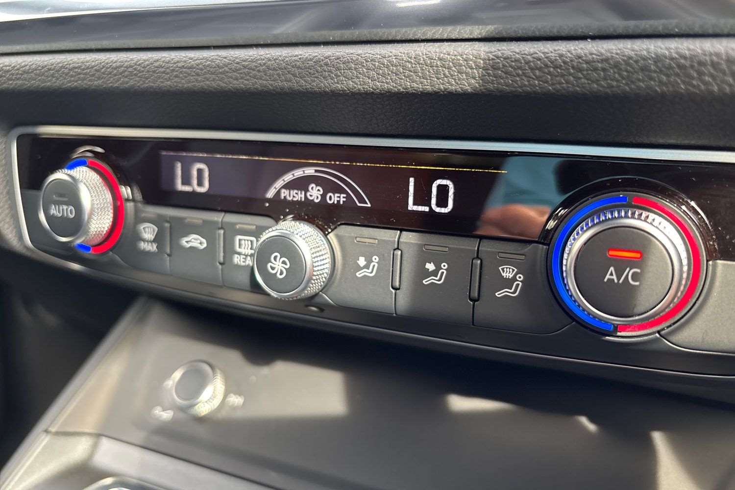 Used Audi Q3 2023 for sale - 76100644: Photo 28