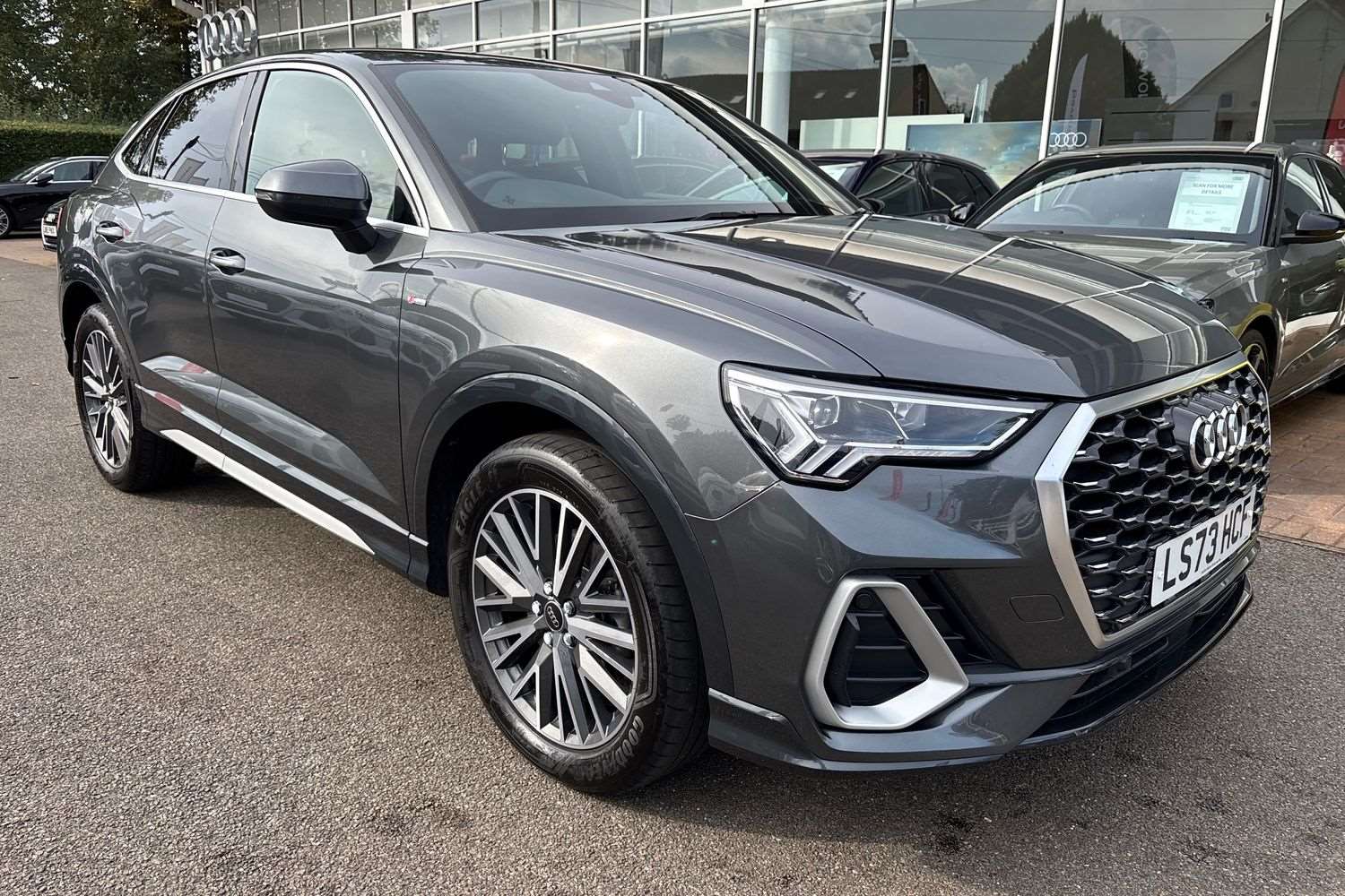 Used Audi Q3 2023 for sale - 76100644: Photo 33
