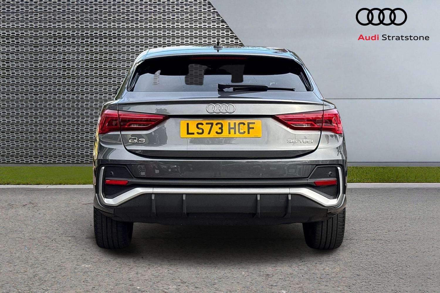 Used Audi Q3 2023 for sale - 76100644: Photo 7