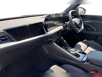 Used Audi Q5 2025 for sale - 75329340: Photo