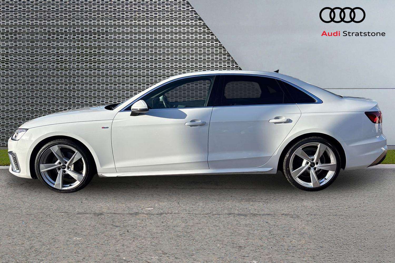 Used Audi A4 2022 for sale - 77615408: Photo 8