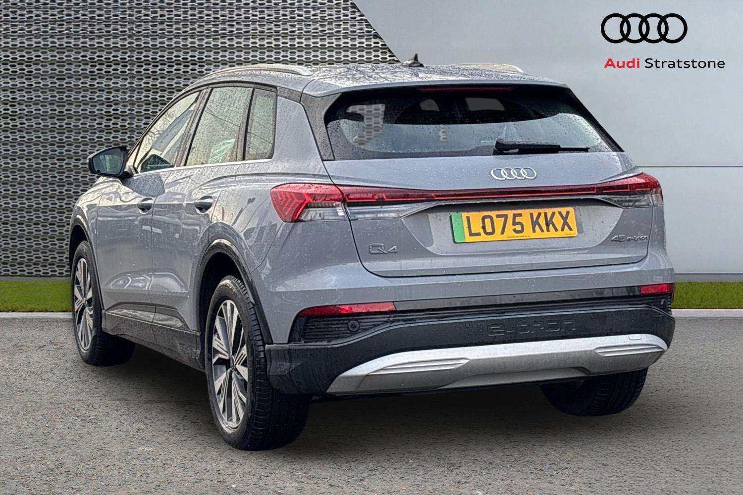 Used Audi Q4 e-tron 2026 for sale - 77347929: Photo 3