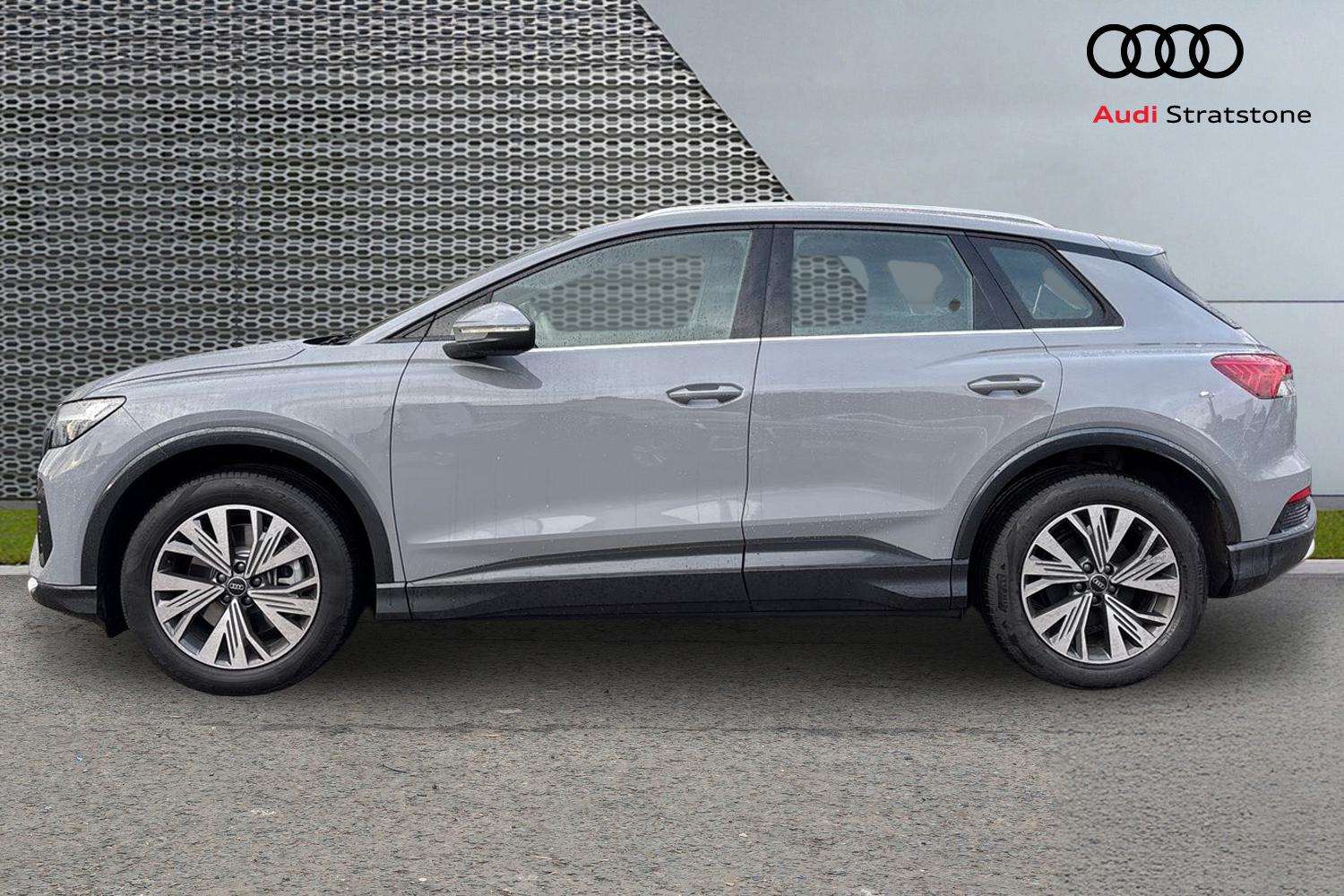 Used Audi Q4 e-tron 2026 for sale - 77347929: Photo 8