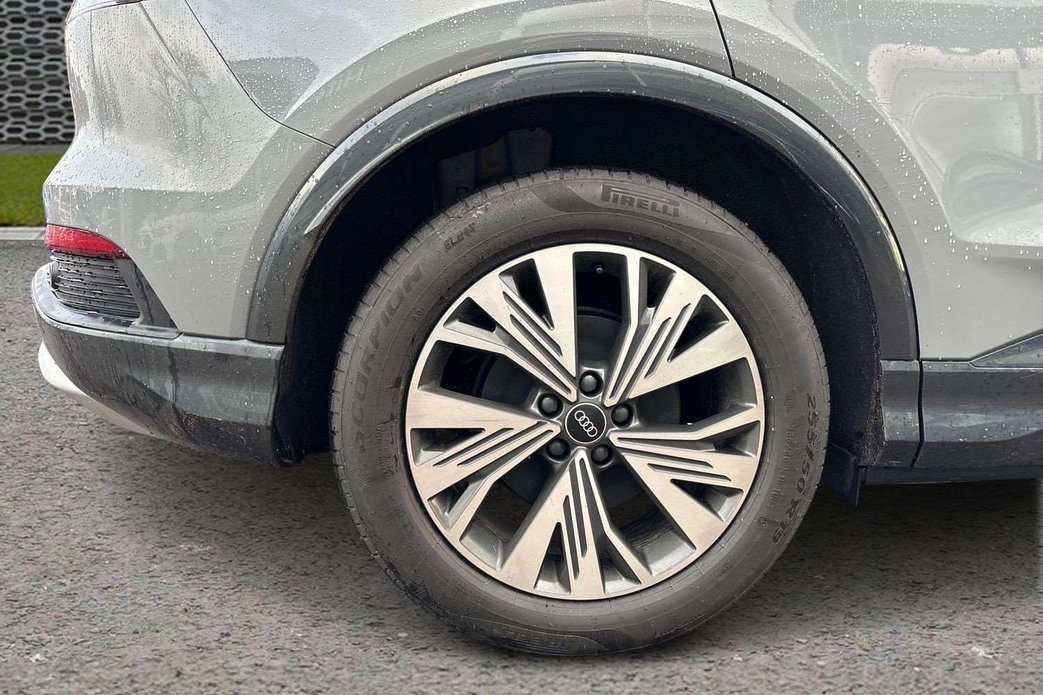 Used Audi Q4 e-tron 2026 for sale - 77347929: Photo 9