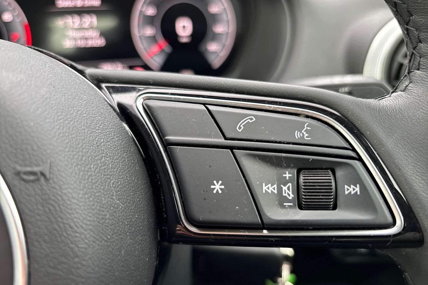 Used Audi Q2 2025 for sale - 76421192: Photo 17