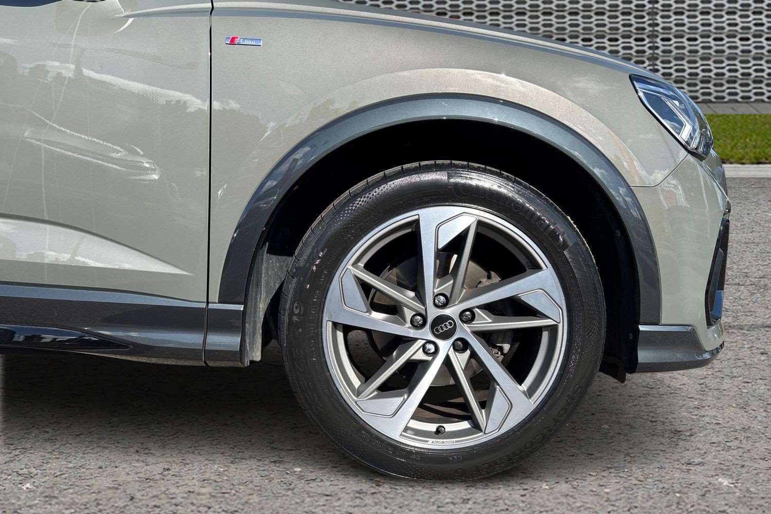 Used Audi Q3 2023 for sale - 76034666: Photo 5