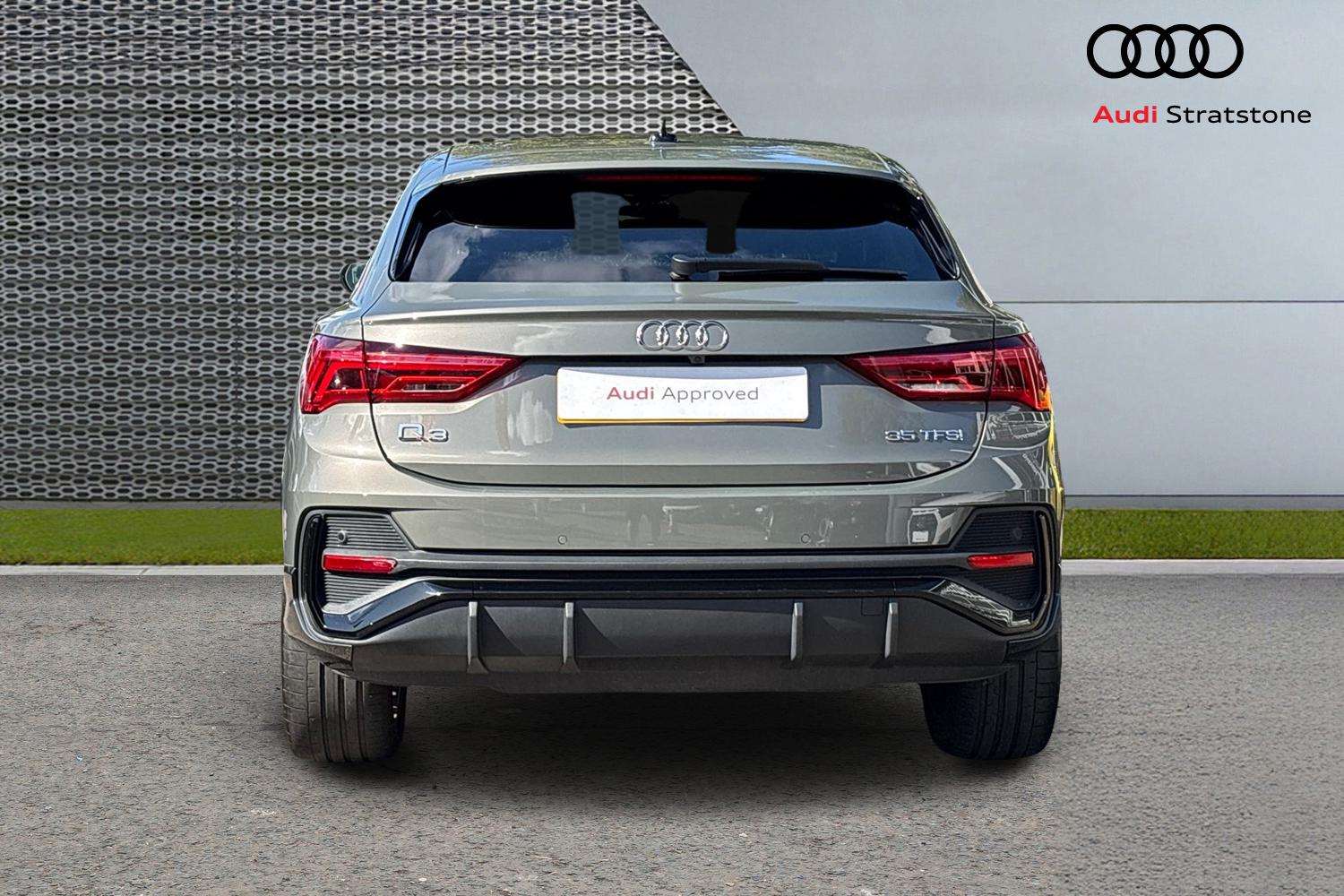 Used Audi Q3 2023 for sale - 76034666: Photo 7