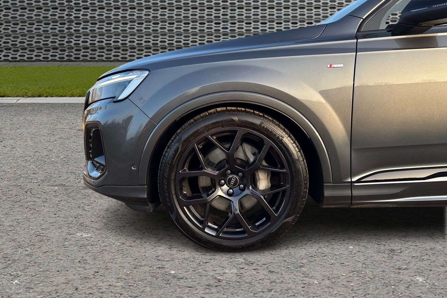 Used Audi Q7 2025 for sale - 77756639: Photo 11