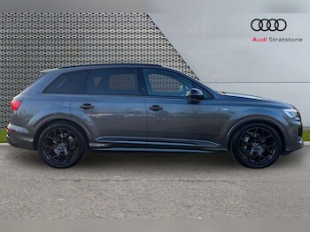 Used Audi Q7 2025 for sale - 77756639: Photo