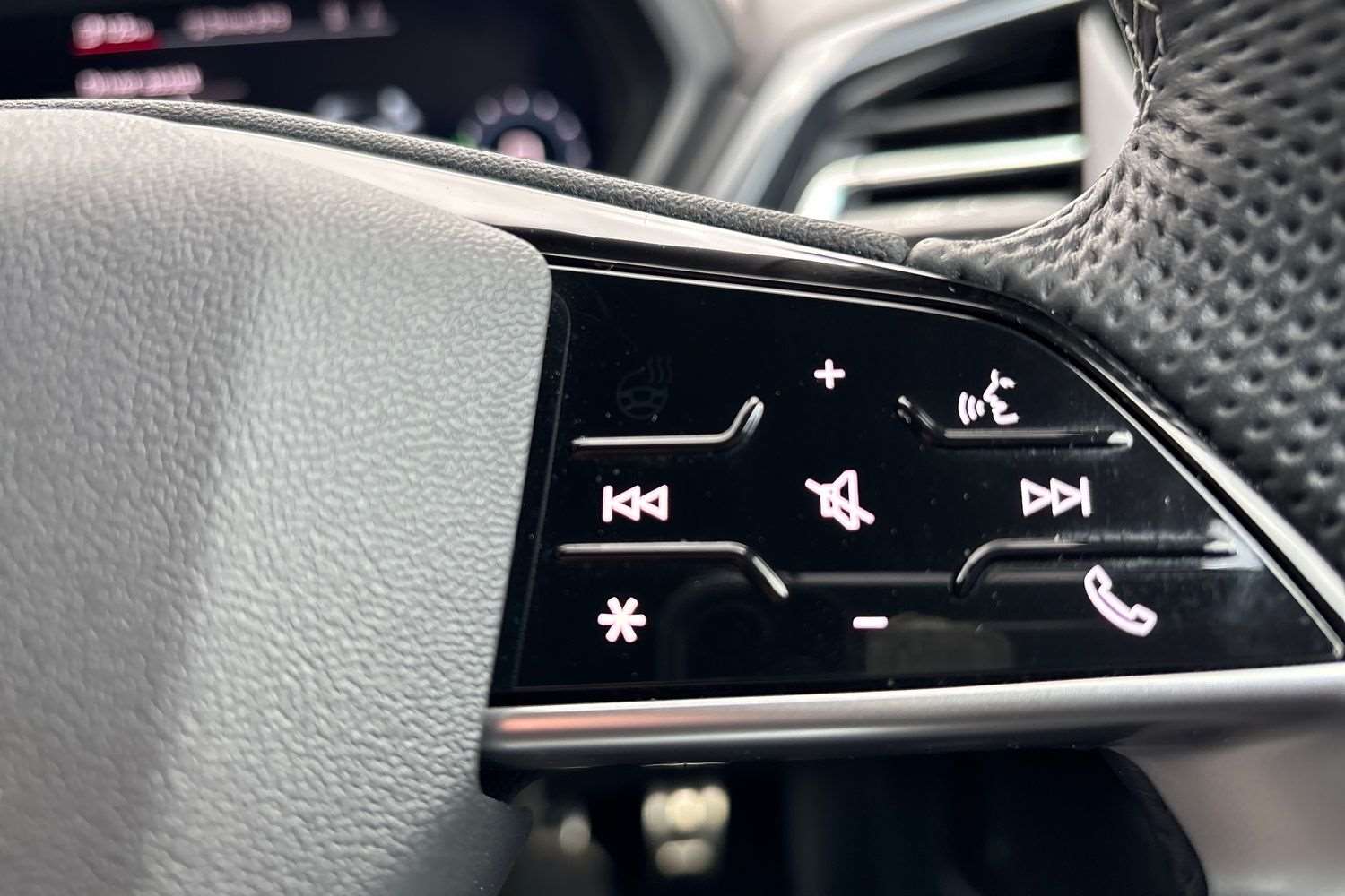 Used Audi Q4 e-tron 2023 for sale - 78037808: Photo 17