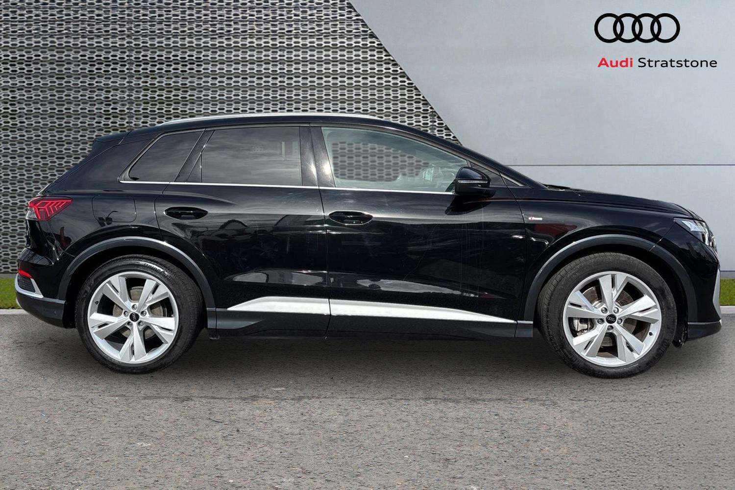 Used Audi Q4 e-tron 2023 for sale - 78090009: Photo 4