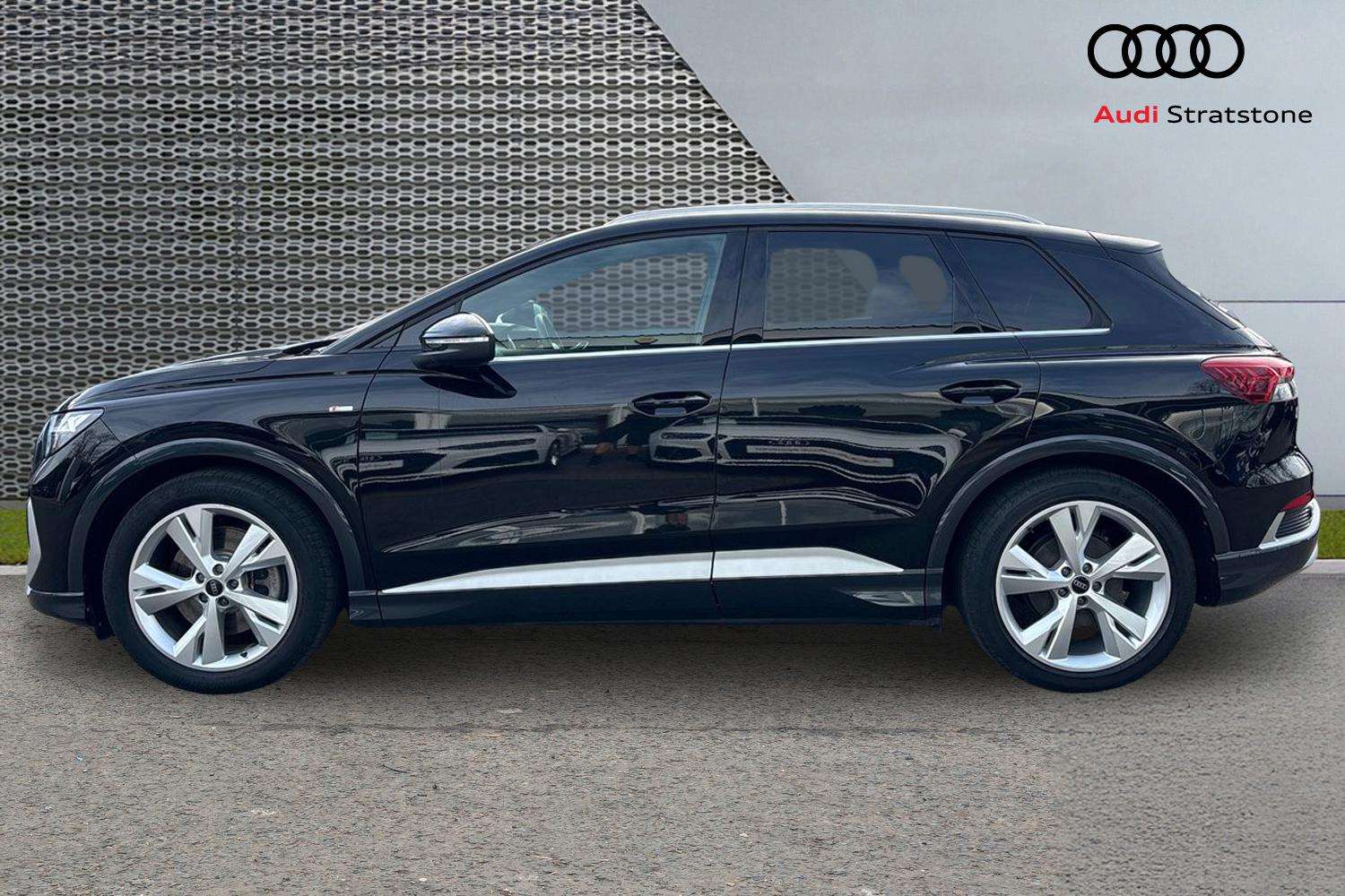 Used Audi Q4 e-tron 2023 for sale - 78090009: Photo 8