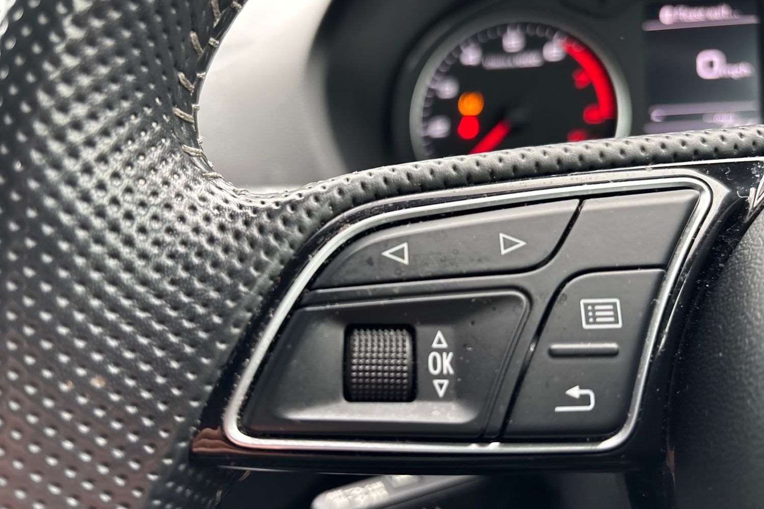 Used Audi Q2 2018 for sale - 76692033: Photo 16