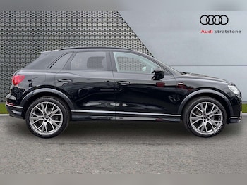 Used Audi Q3 2024 for sale - 77540843: Photo