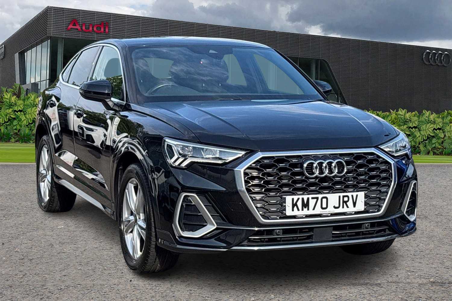 Used Audi Q3 2020 for sale - 76034697: Photo 1