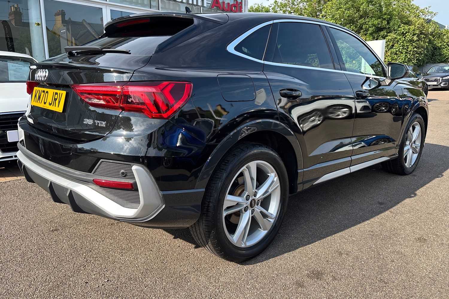 Used Audi Q3 2020 for sale - 76034697: Photo 24