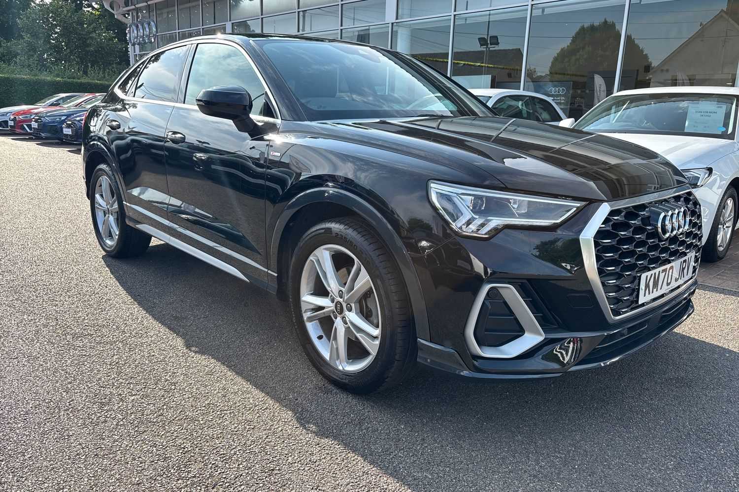 Used Audi Q3 2020 for sale - 76034697: Photo 25