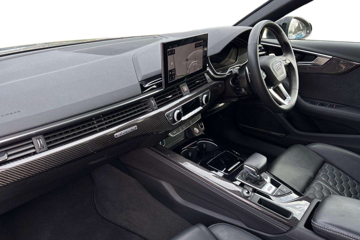 Used Audi RS4 2024 for sale - 77972890: Photo 2