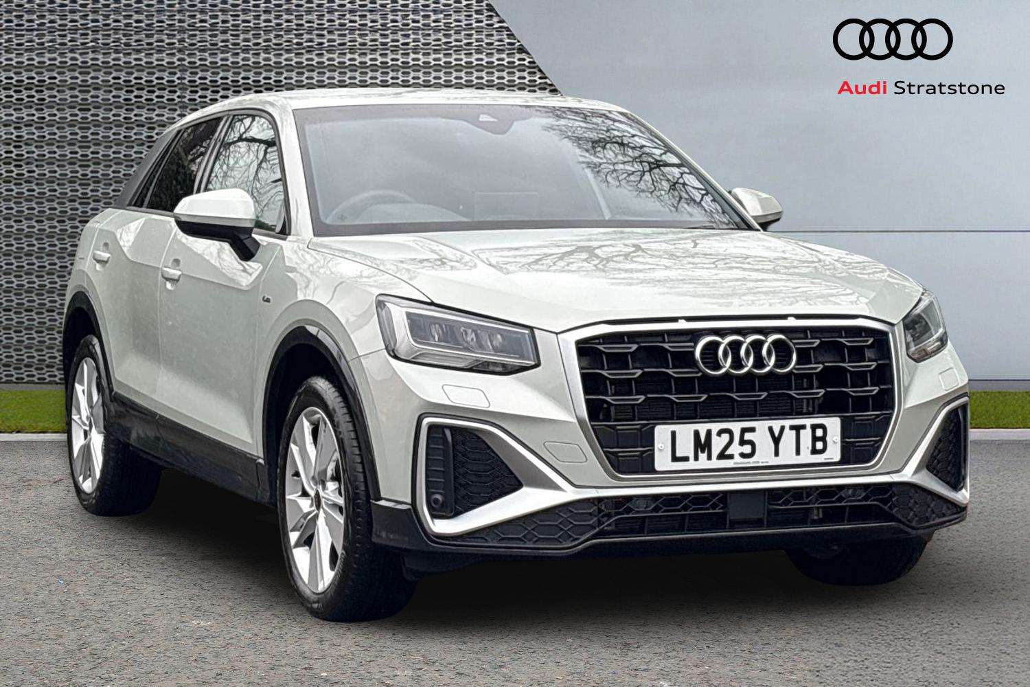 Used Audi Q2 2025 for sale - 76692143: Photo 1