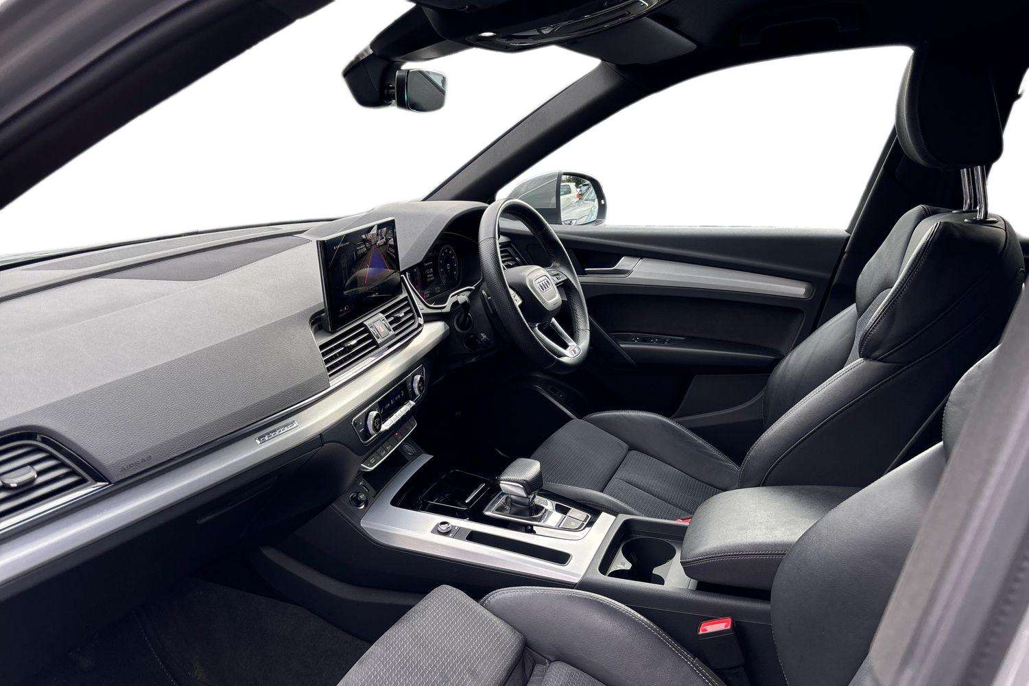 Used Audi Q5 2022 for sale - 77649063: Photo 2