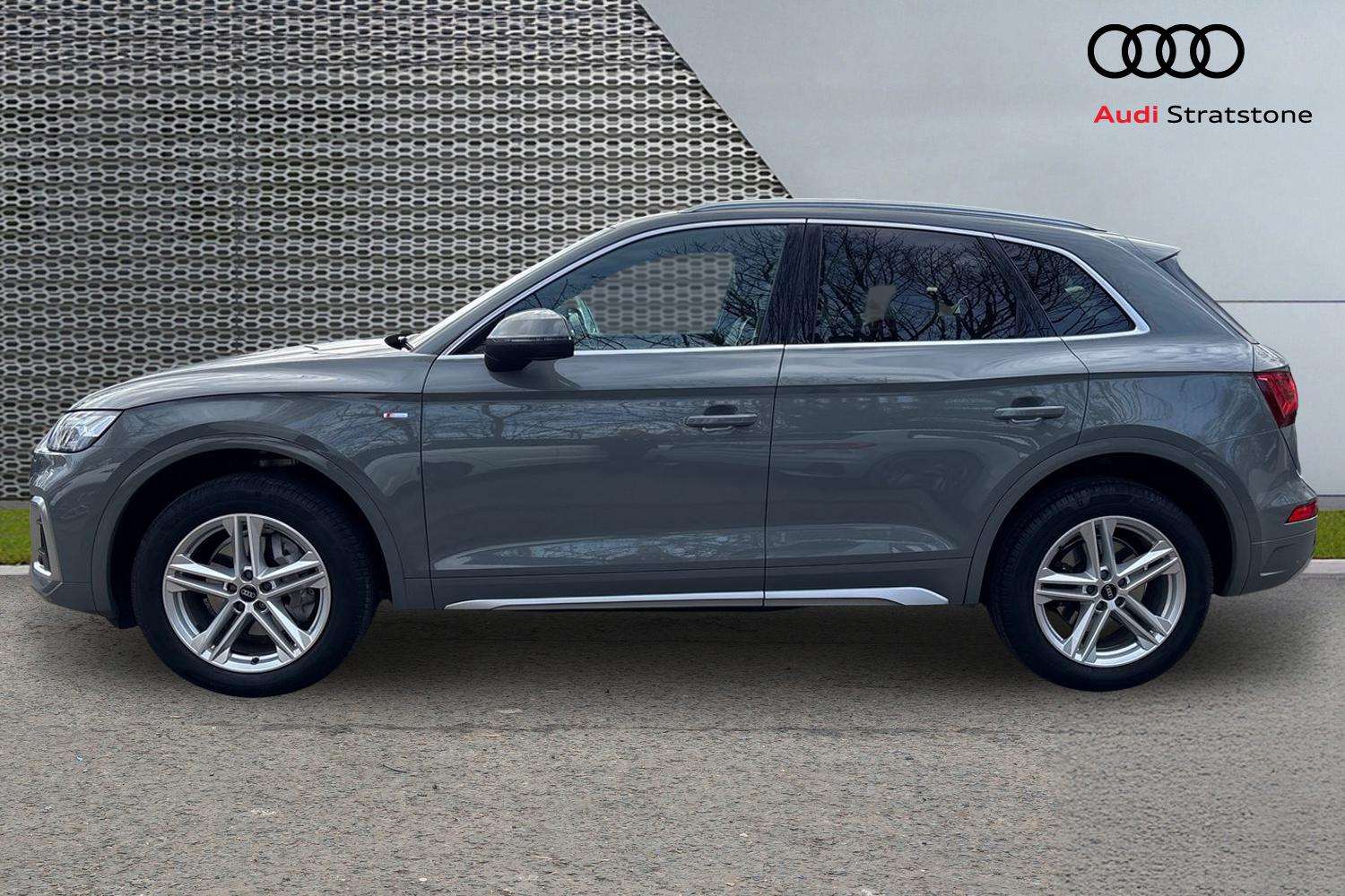 Used Audi Q5 2022 for sale - 77649063: Photo 8