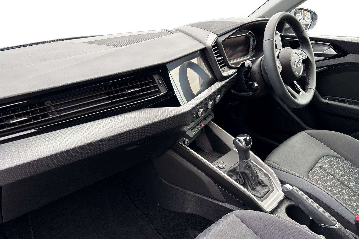 Used Audi A1 2024 for sale - 77561046: Photo 2
