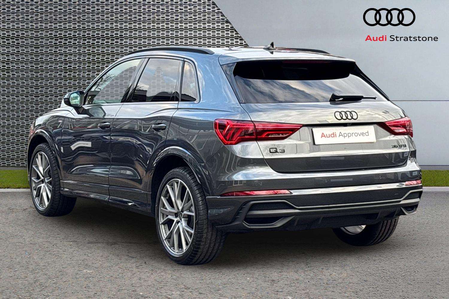 Used Audi Q3 2025 for sale - 76889680: Photo 3