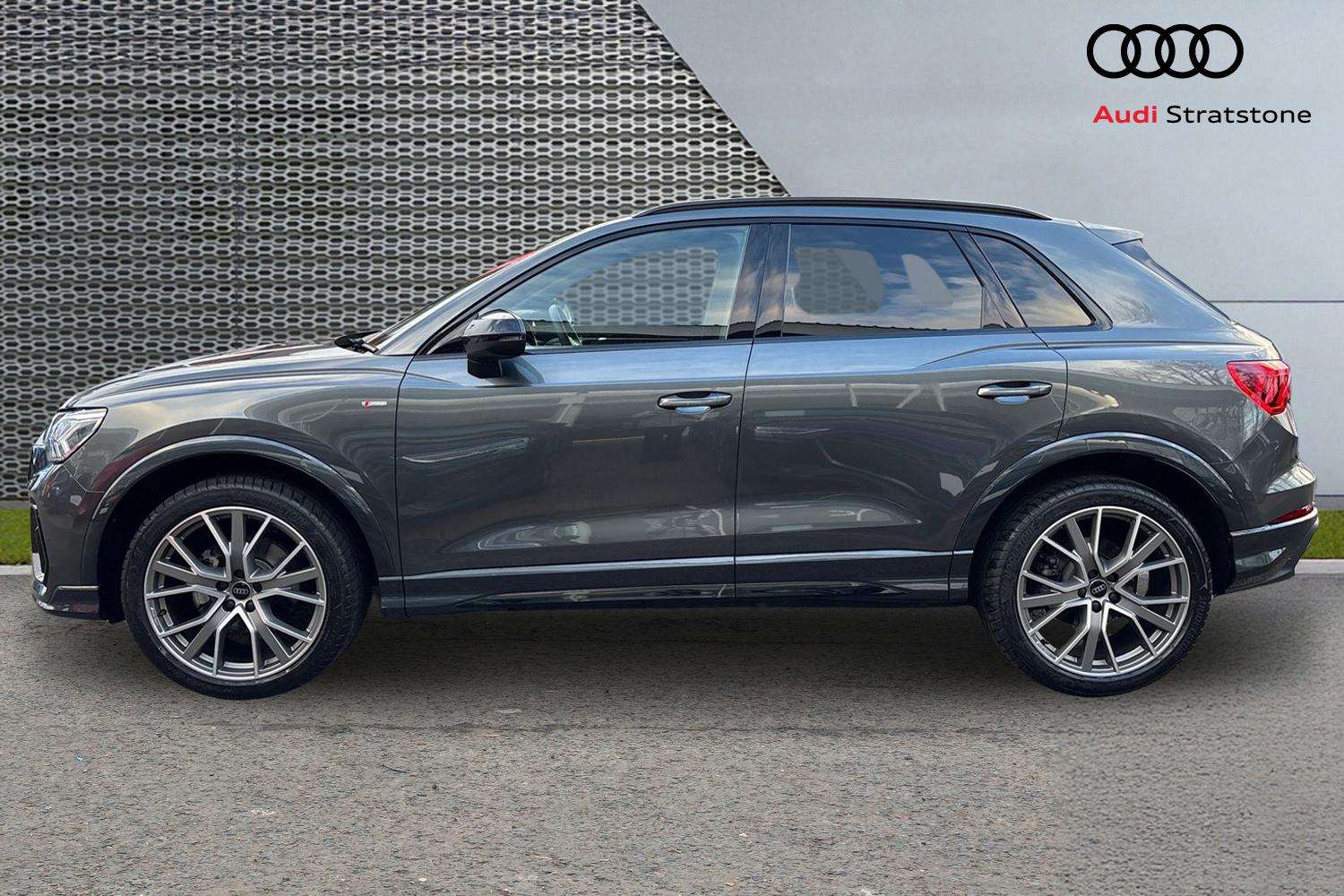 Used Audi Q3 2025 for sale - 76889680: Photo 8