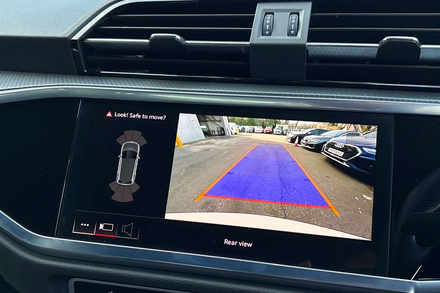 Used Audi Q3 2023 for sale - 77726724: Photo 26