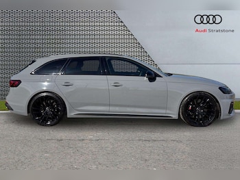 Used Audi RS4 2024 for sale - 78161426: Photo