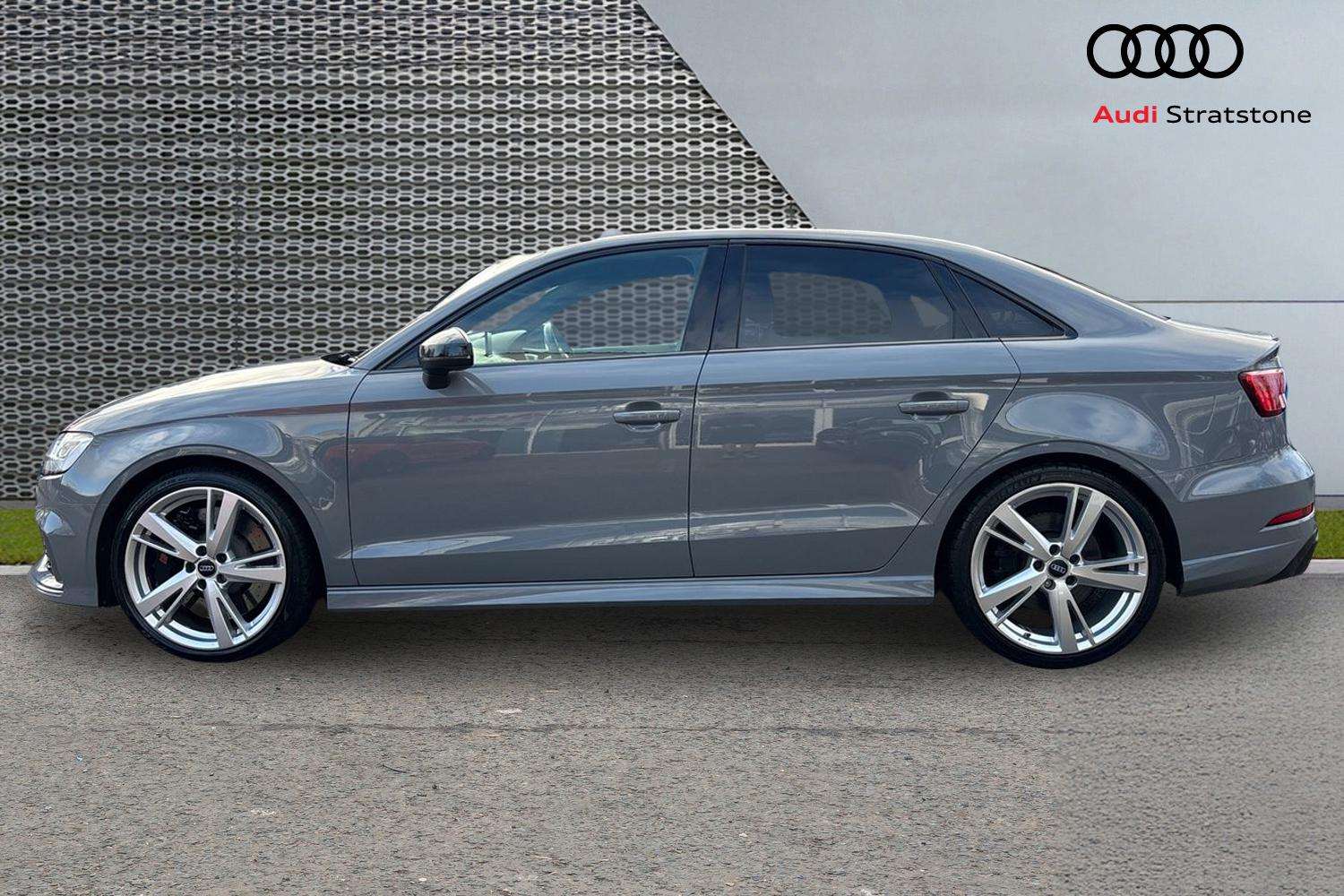 Used Audi RS3 2019 for sale - 76515680: Photo 8