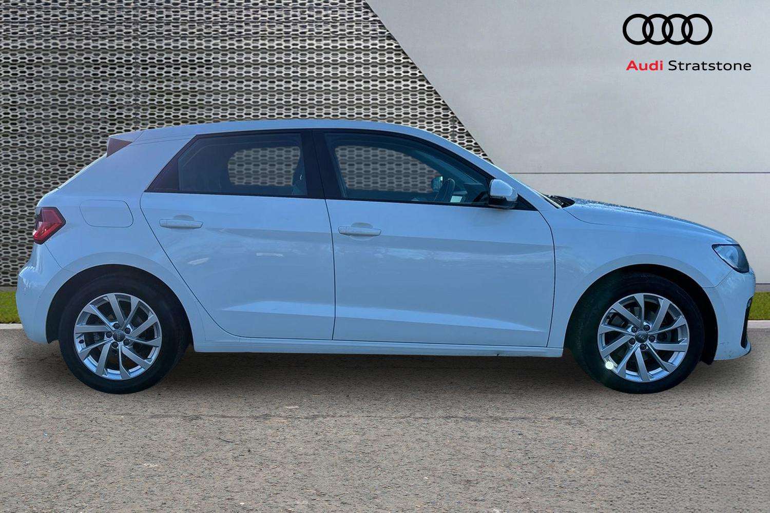 Used Audi A1 2019 for sale - 77443541: Photo 4