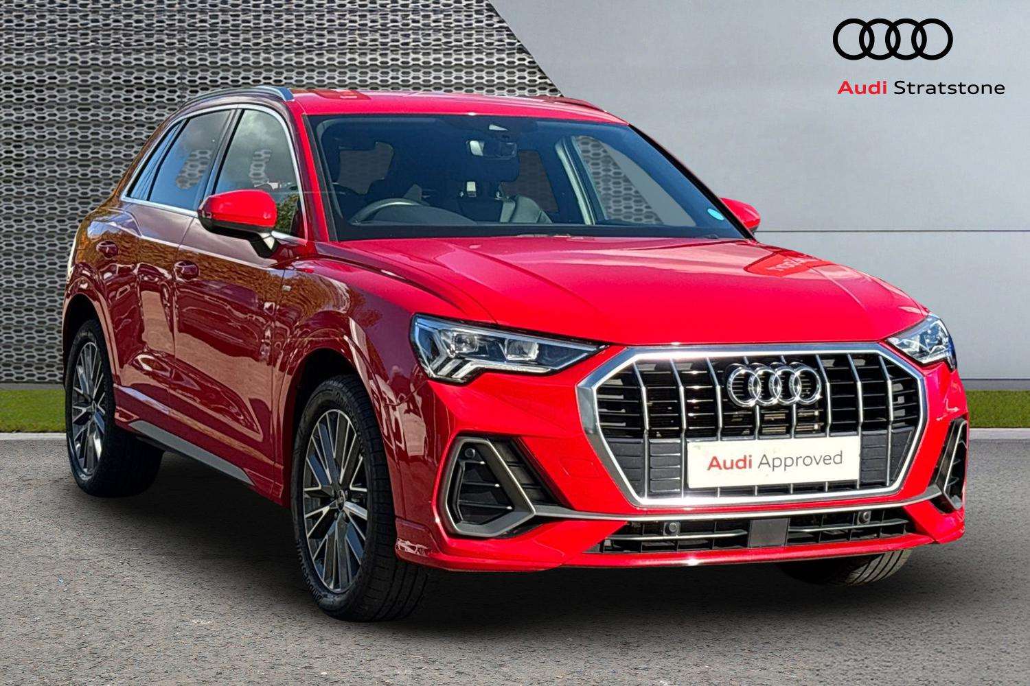 Used Audi Q3 2021 for sale - 76034777: Photo 1