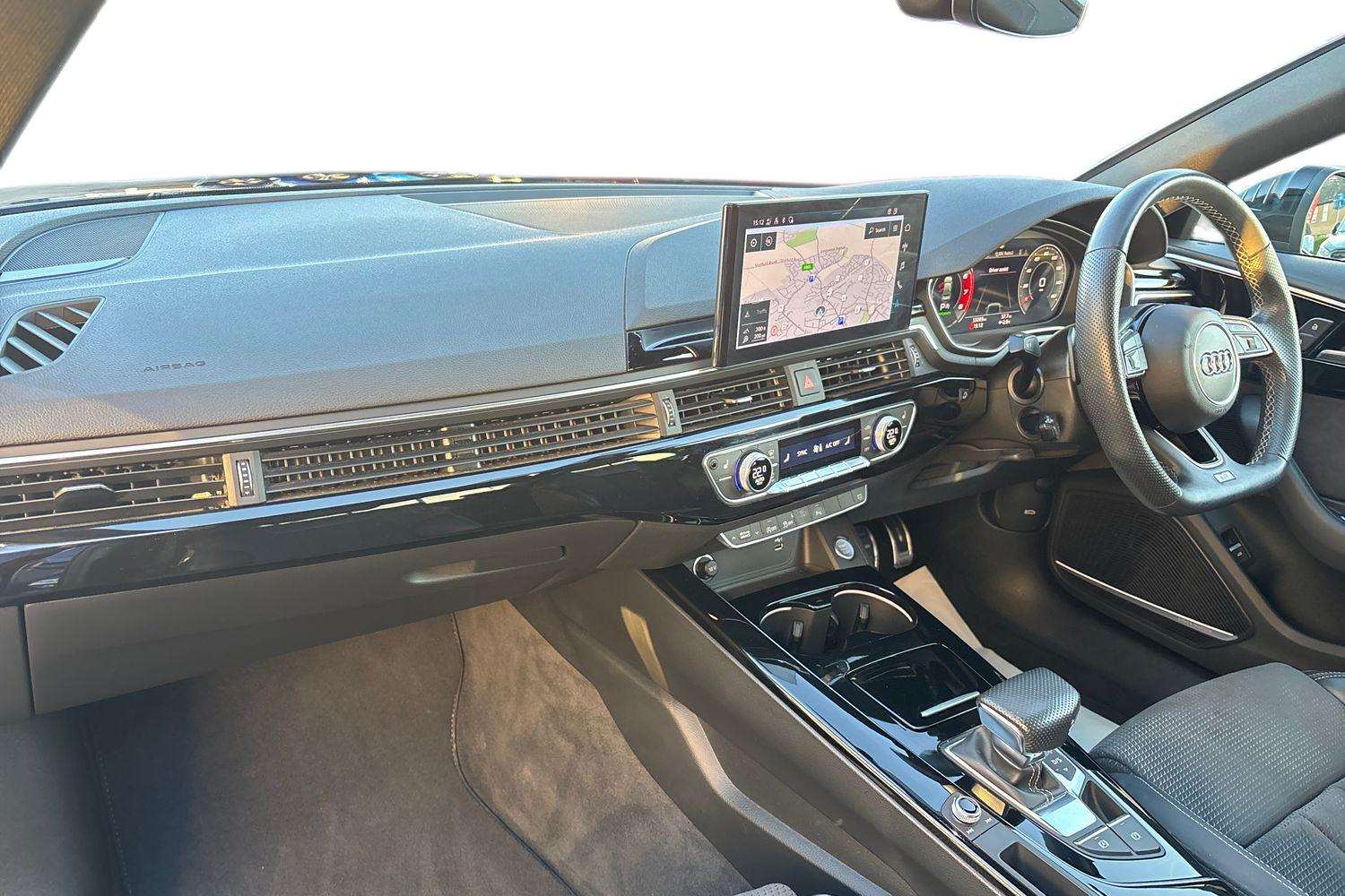 Used Audi A4 2020 for sale - 77093392: Photo 2