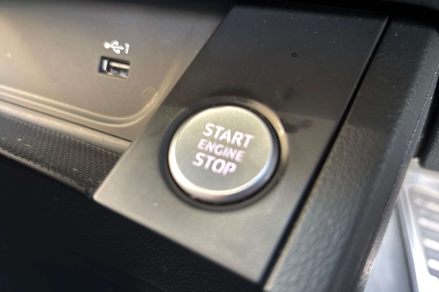 Used Audi A4 2020 for sale - 77093392: Photo 29