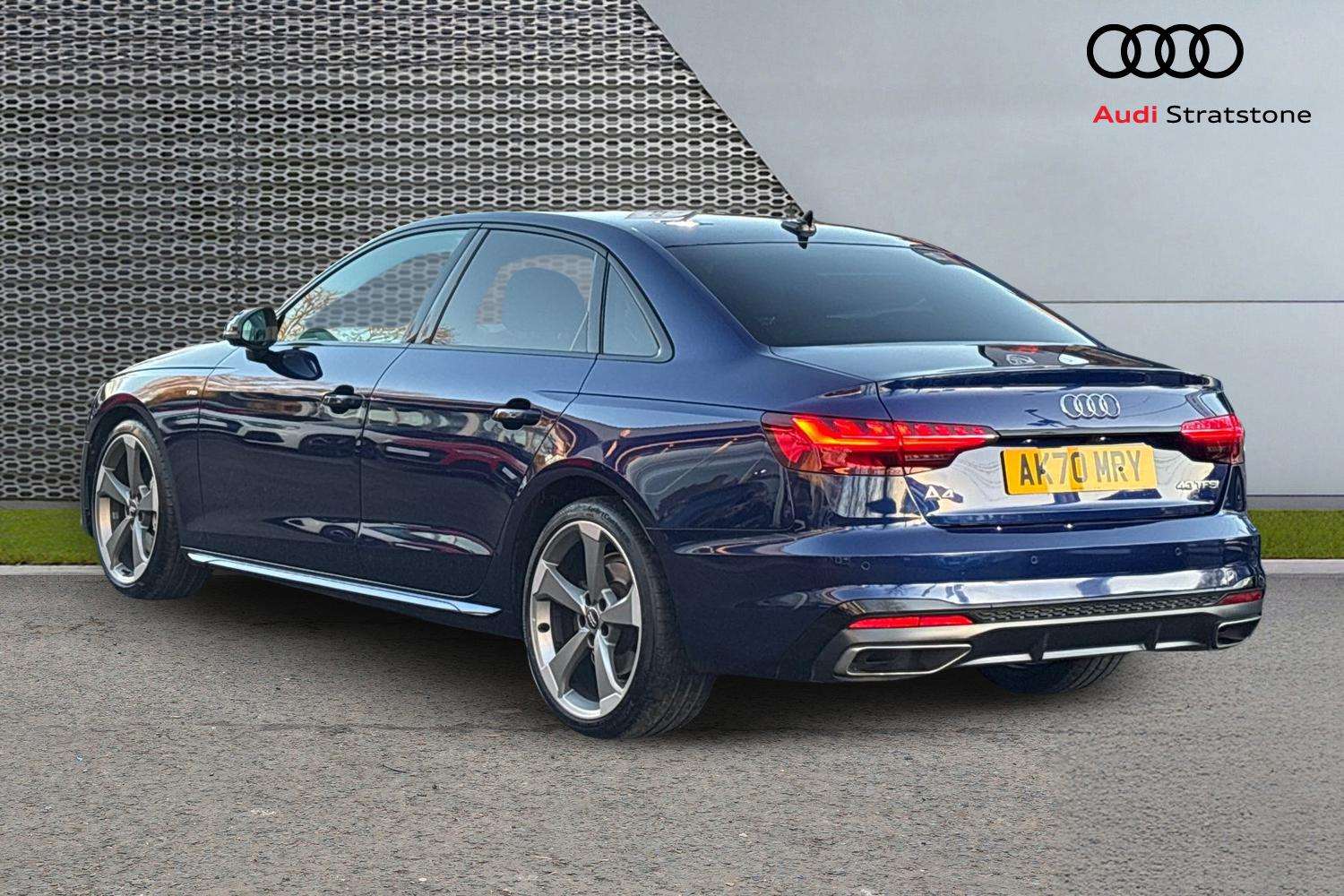 Used Audi A4 2020 for sale - 77093392: Photo 3