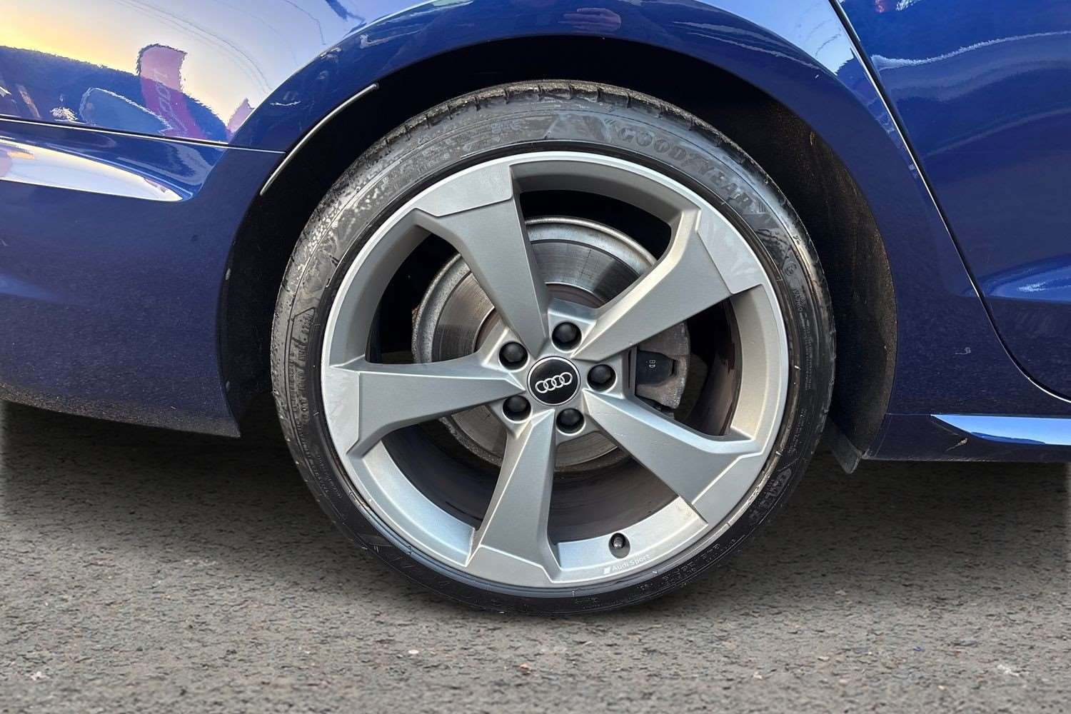 Used Audi A4 2020 for sale - 77093392: Photo 9