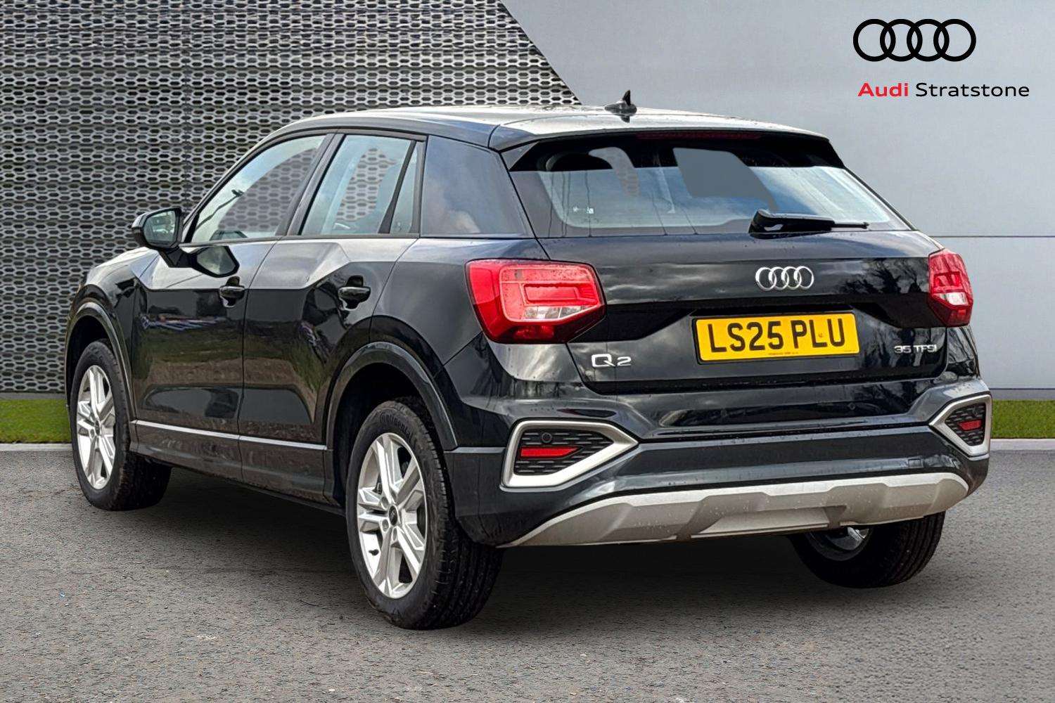 Used Audi Q2 2025 for sale - 77500220: Photo 3
