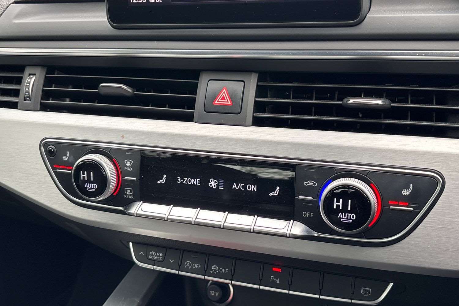 Used Audi A4 2019 for sale - 77514482: Photo 30