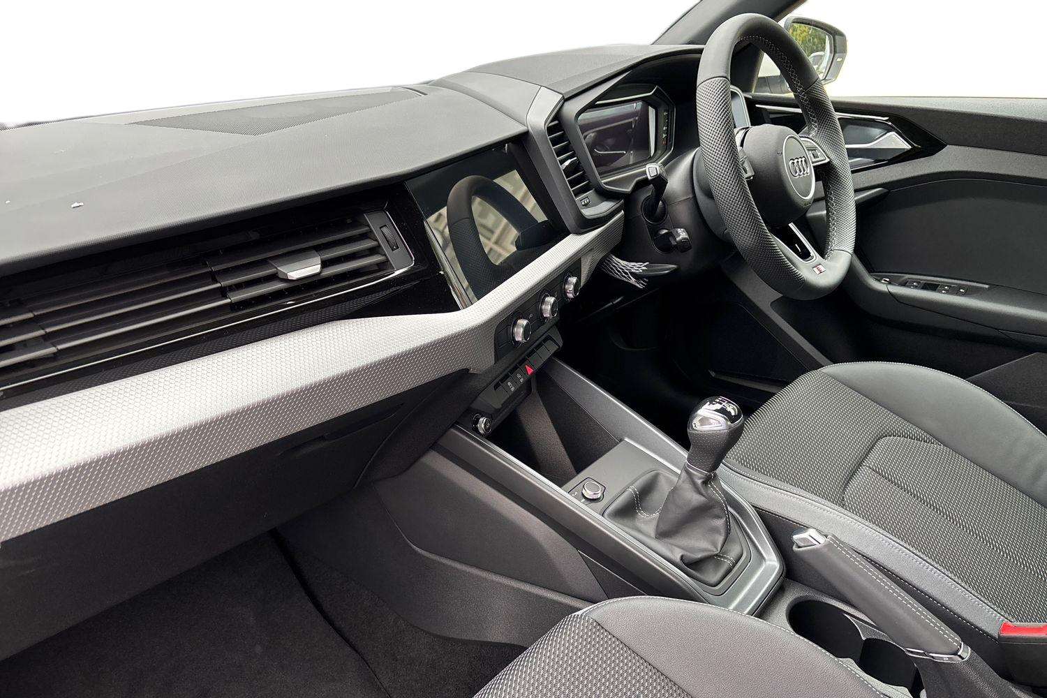 Used Audi A1 2025 for sale - 76378790: Photo 2