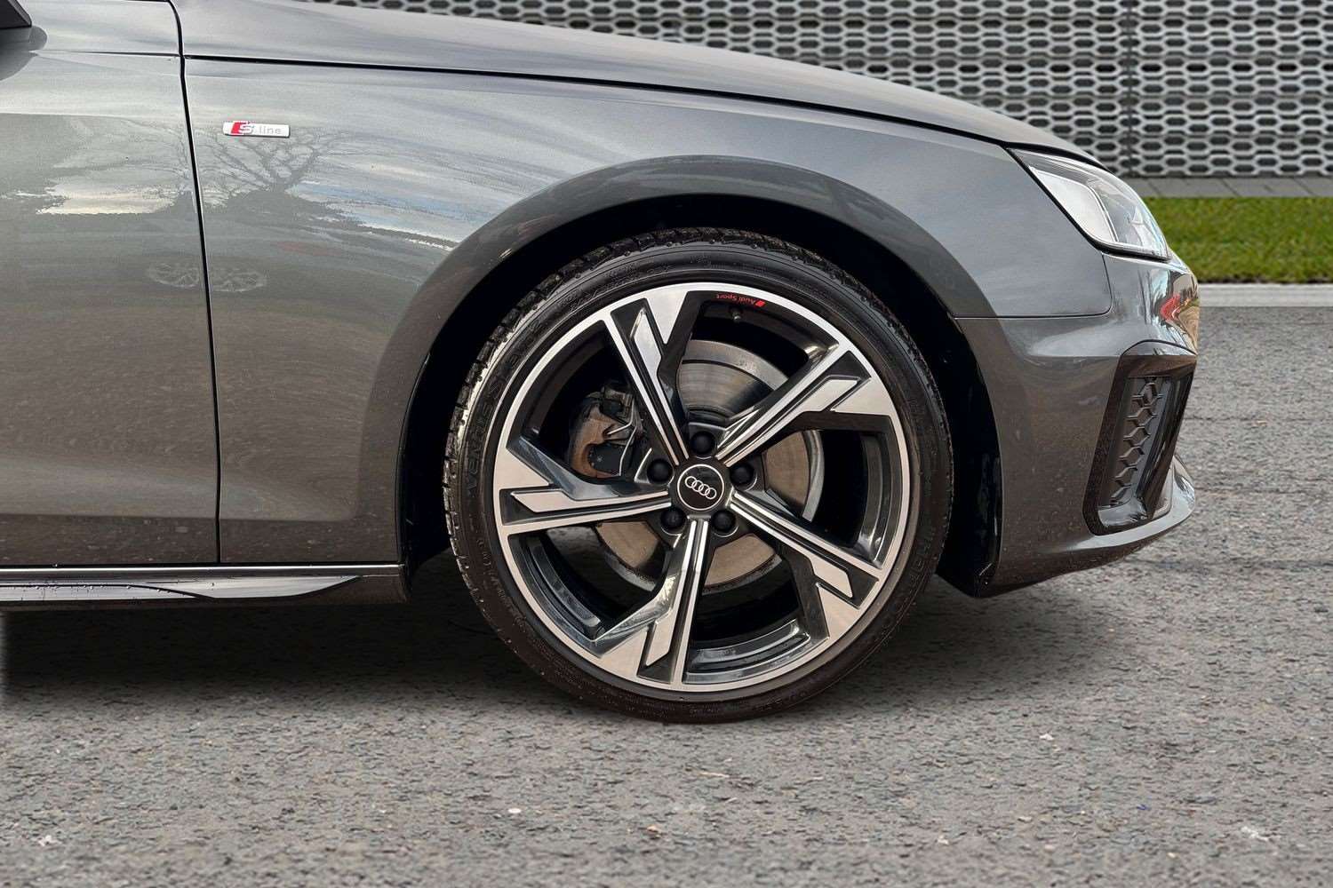 Used Audi A4 2022 for sale - 77032156: Photo 5