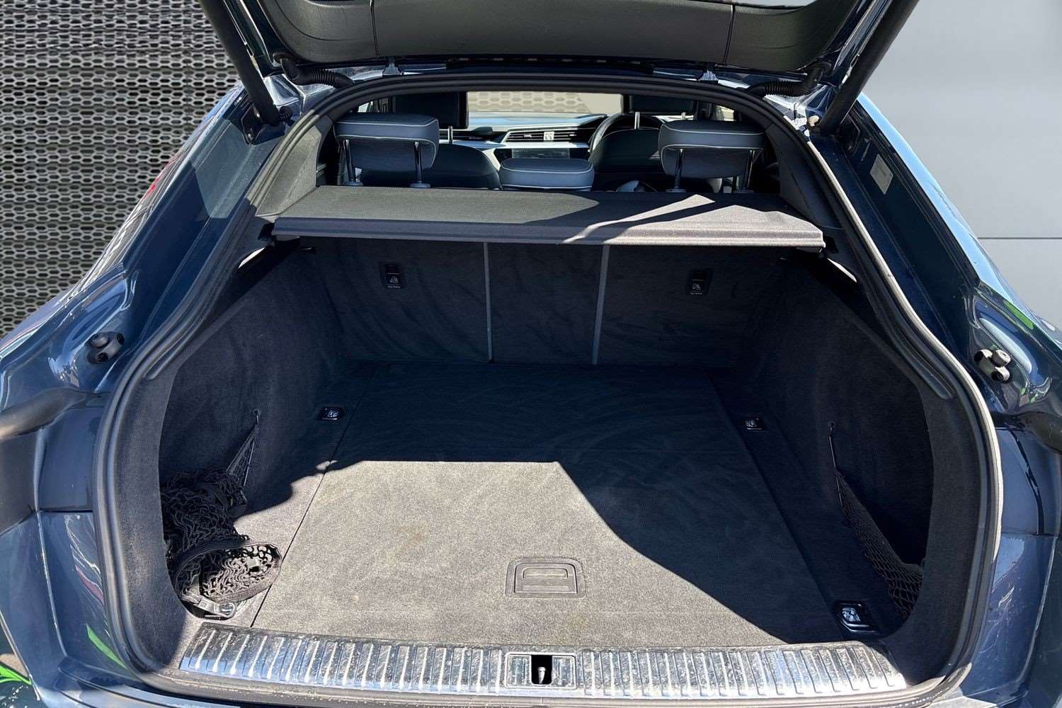 Used Audi e-tron 2020 for sale - 78161559: Photo 13