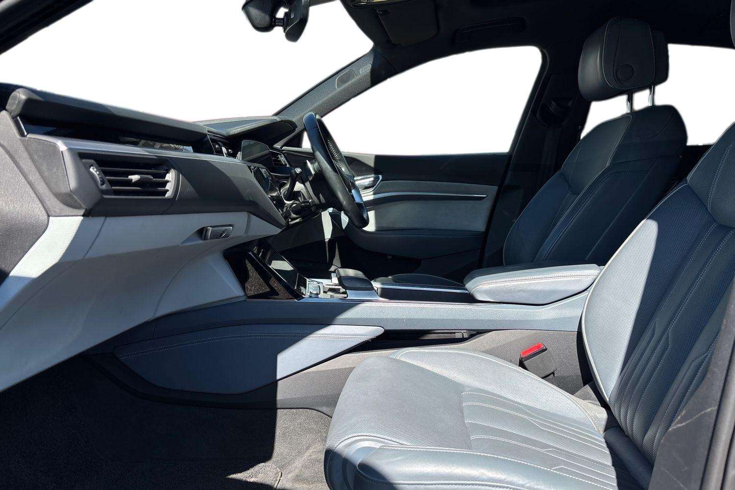 Used Audi e-tron 2020 for sale - 78161559: Photo 21