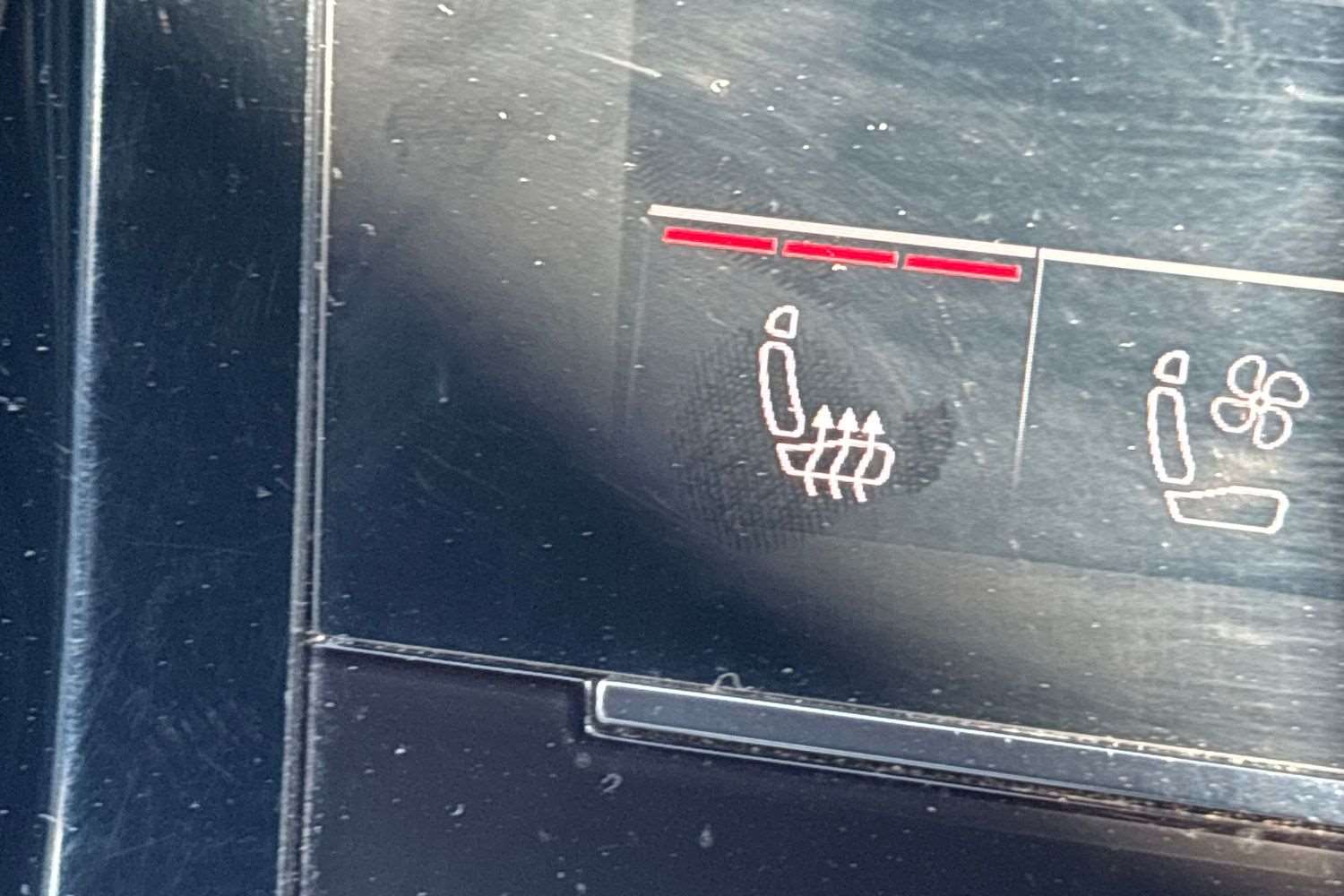 Used Audi e-tron 2020 for sale - 78161559: Photo 28