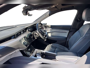 Used Audi e-tron 2020 for sale - 78161559: Photo