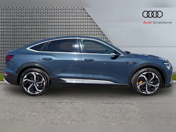 Used Audi e-tron 2020 for sale - 78161559: Photo